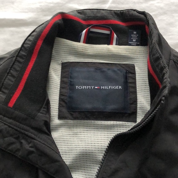 Tommy Hilfiger rain jacket - Picture 2 of 6